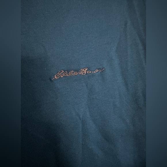 SOLD NWT Eddie Bauer T-shirt - Picture 2 of 3